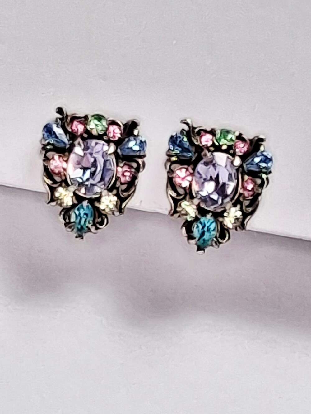 Vintage | Hollycraft | Copr 1950's | Pastels Earrings